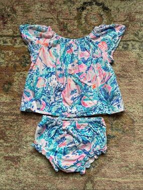 Lilly Pulitzer set